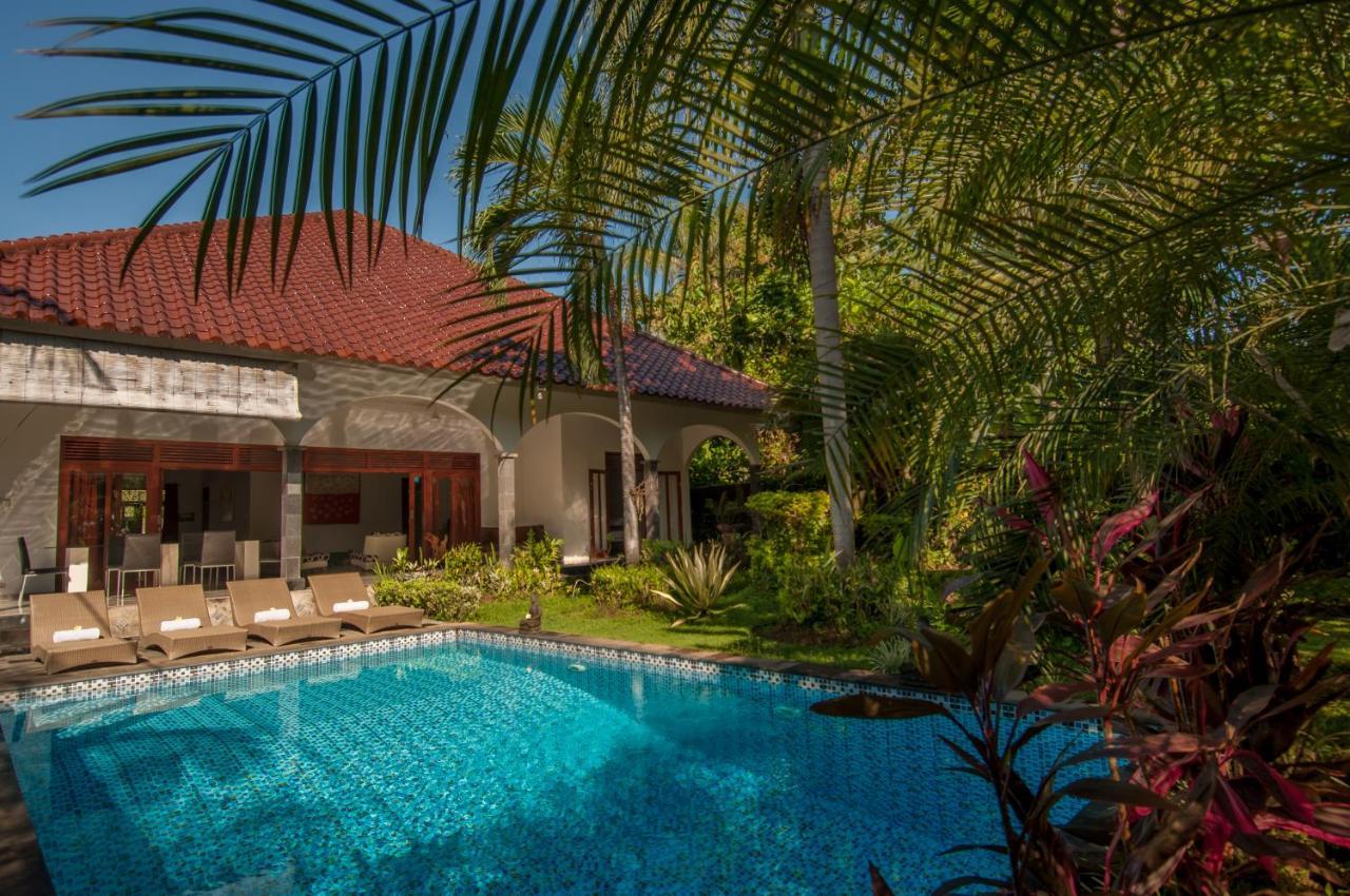 Villa Kelapa Lovina Exteriör bild