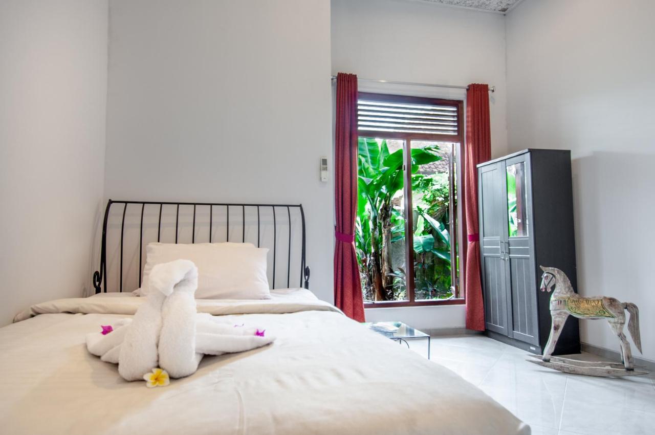 Villa Kelapa Lovina Exteriör bild