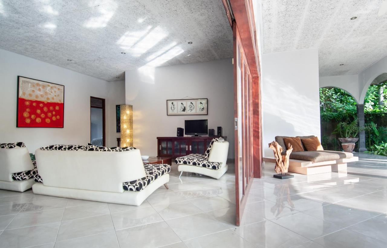 Villa Kelapa Lovina Exteriör bild