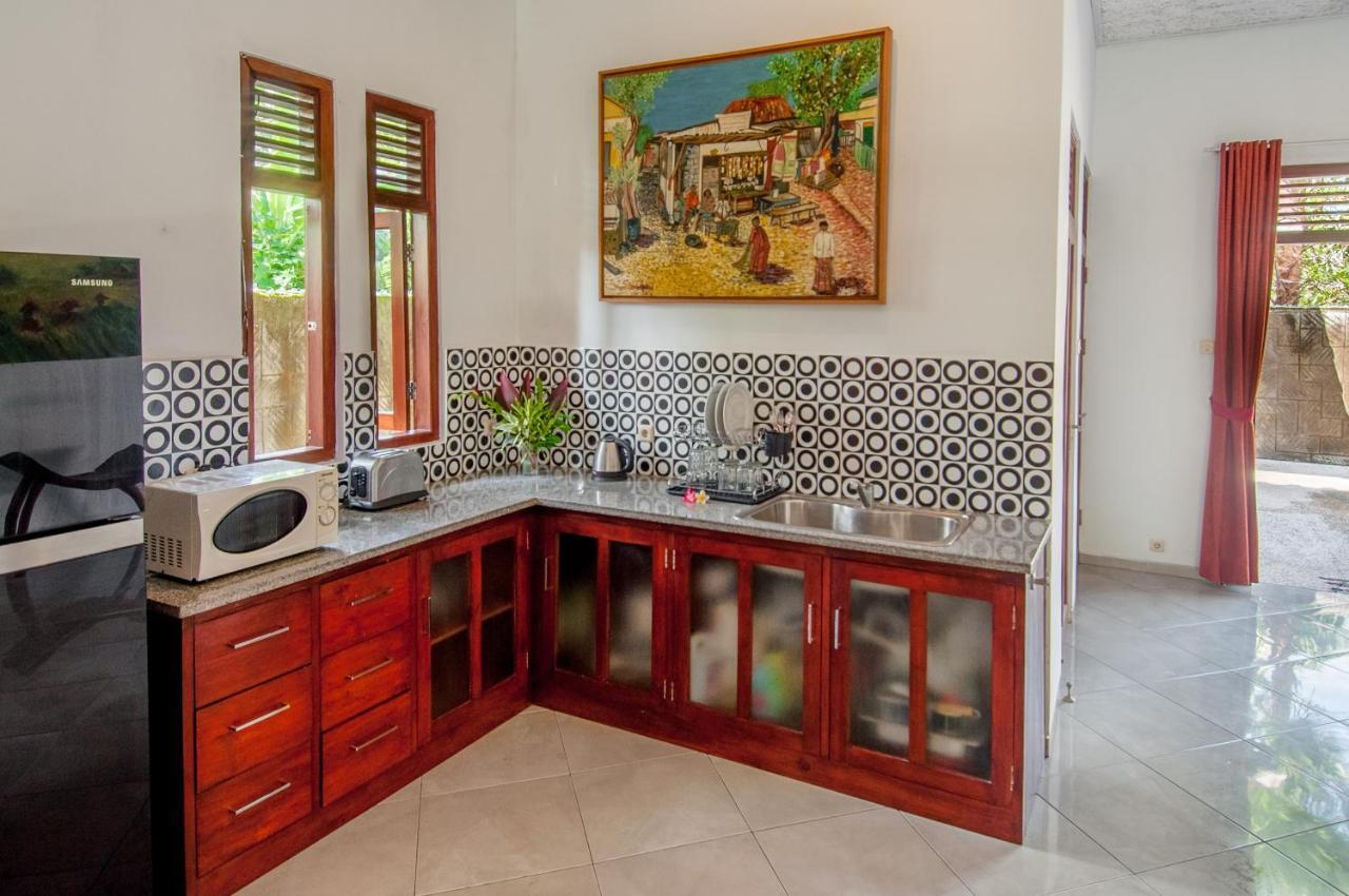 Villa Kelapa Lovina Exteriör bild